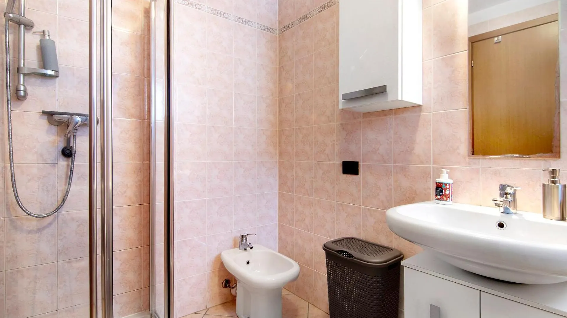 Casa Vacanze Vigna Del Lago Dongo 0*,  Italien